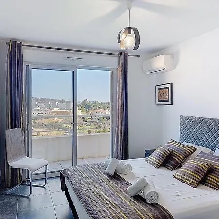 La Boetie By Interhome *