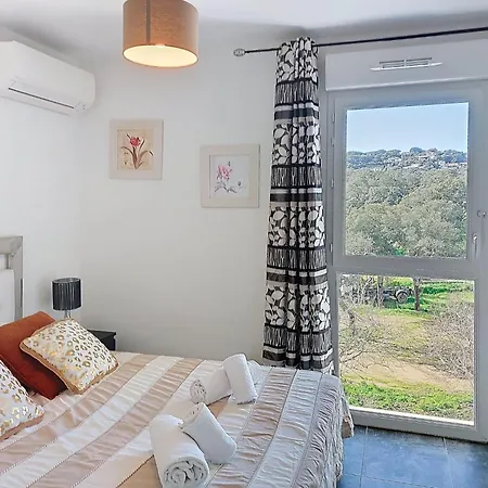 Appartement La Boetie By Interhome
